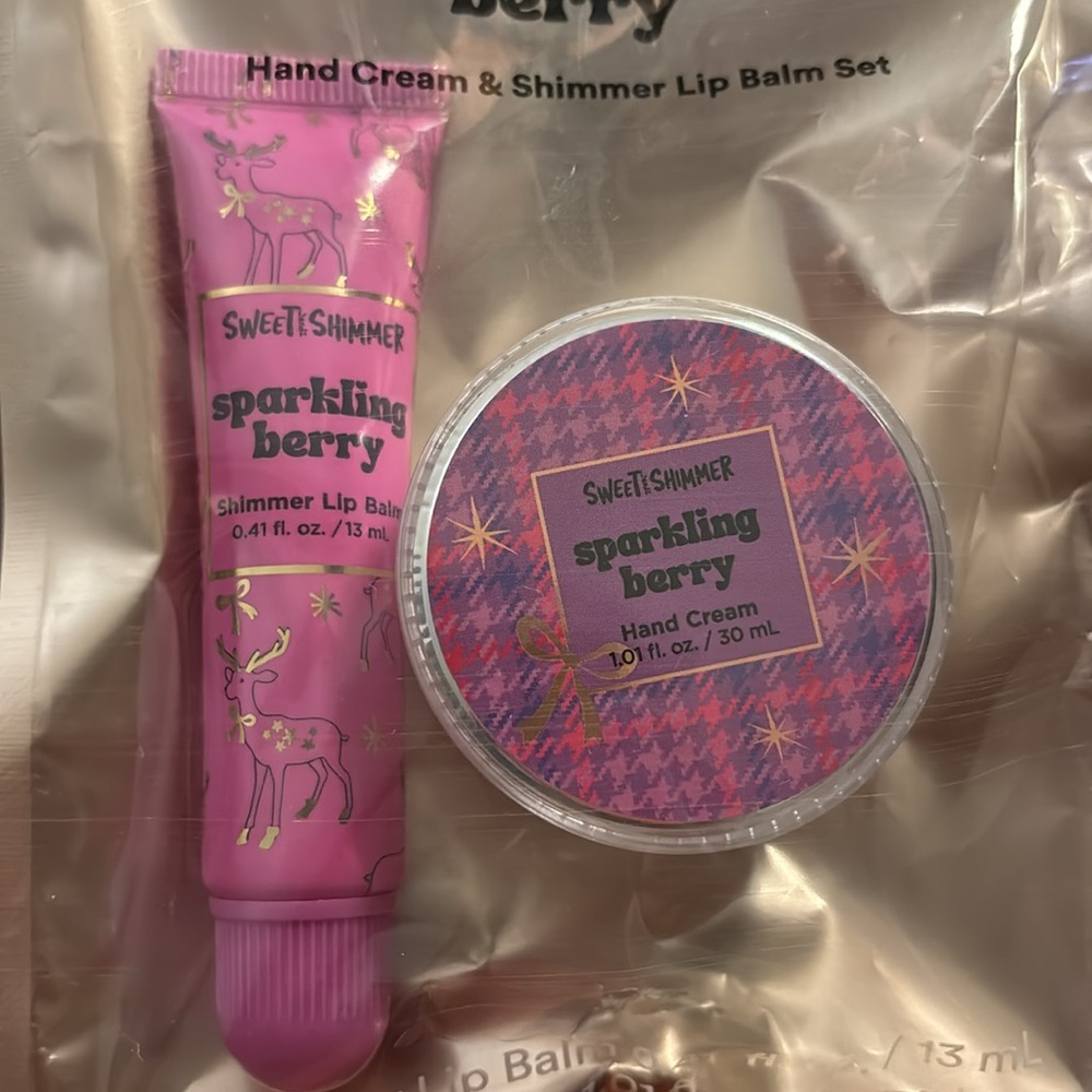 Lip Shimmer 💋 & Hand Cream